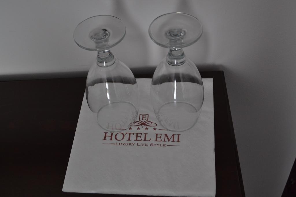 Hotel Emi Strumica Buitenkant foto