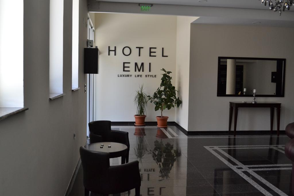 Hotel Emi Strumica Buitenkant foto